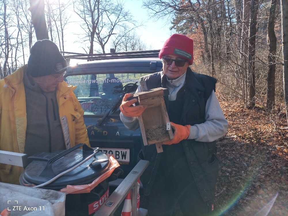 Futtersilos Standortwechsel und Nistkästen abnehmen 30.12.2024 10 f9c79